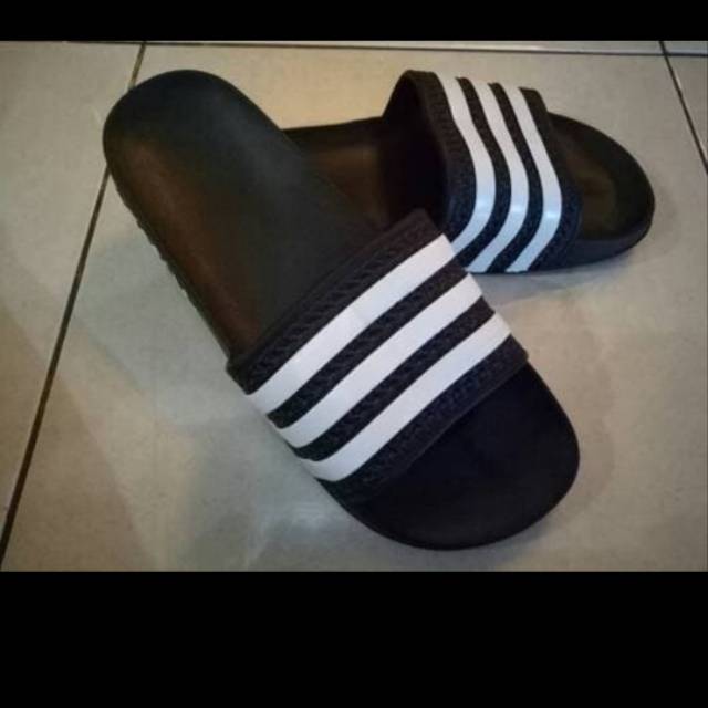 Sandal Slop Adidas