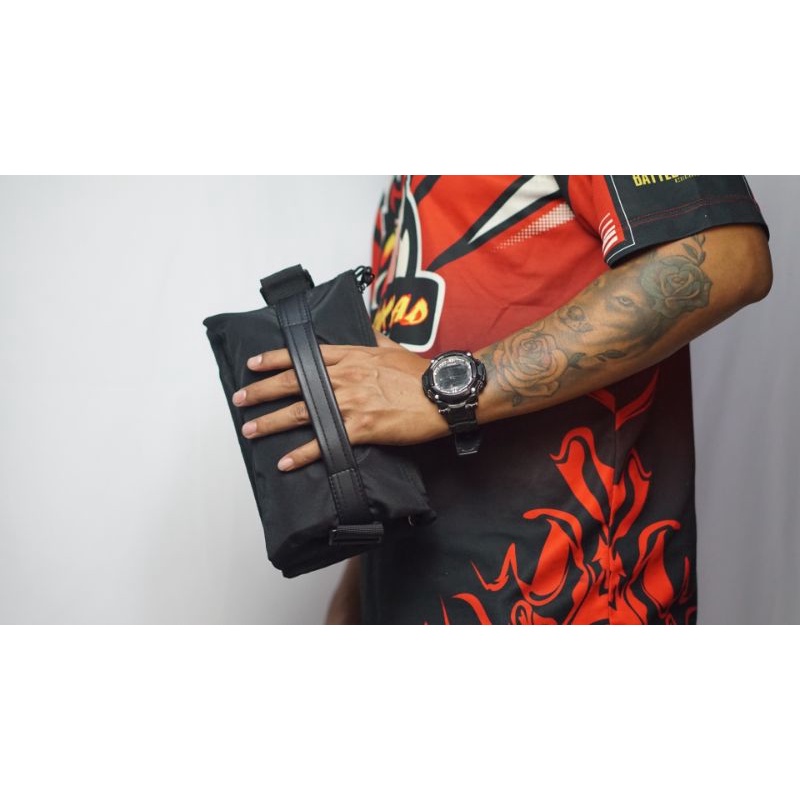 Tas selempang wanita/Waist Bag Pria /Clutch Bag Pria Evo WaterProof