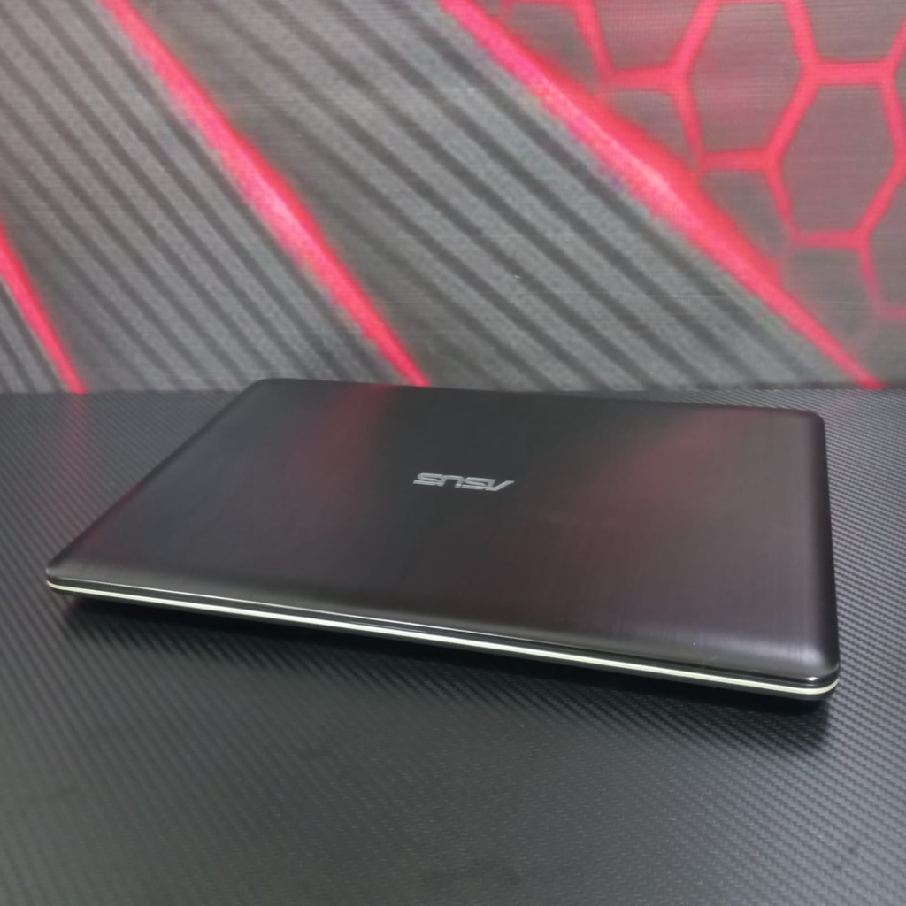 Laptop Asus X540Y AMD E2 Ram 4GB HDD 500GB Win 10 - Siap pakaii