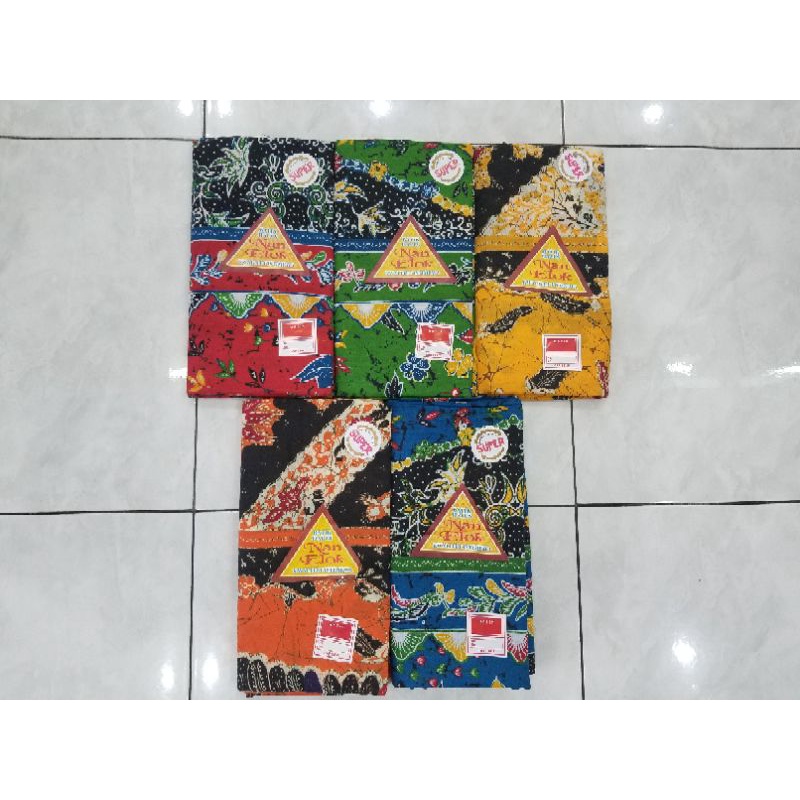 Sarung Batik Wanita /Sewek Wedok Nan Elok