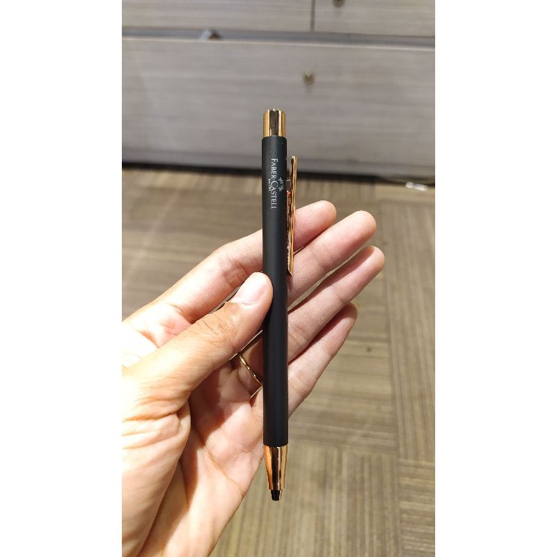 

Faber-Castell | Neo slim Black Rose Gold Ballpoint