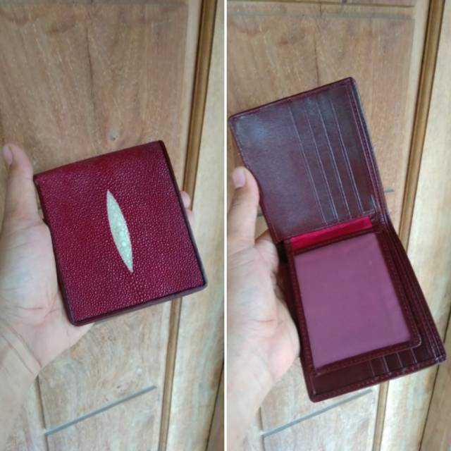 Dompet kulit pari