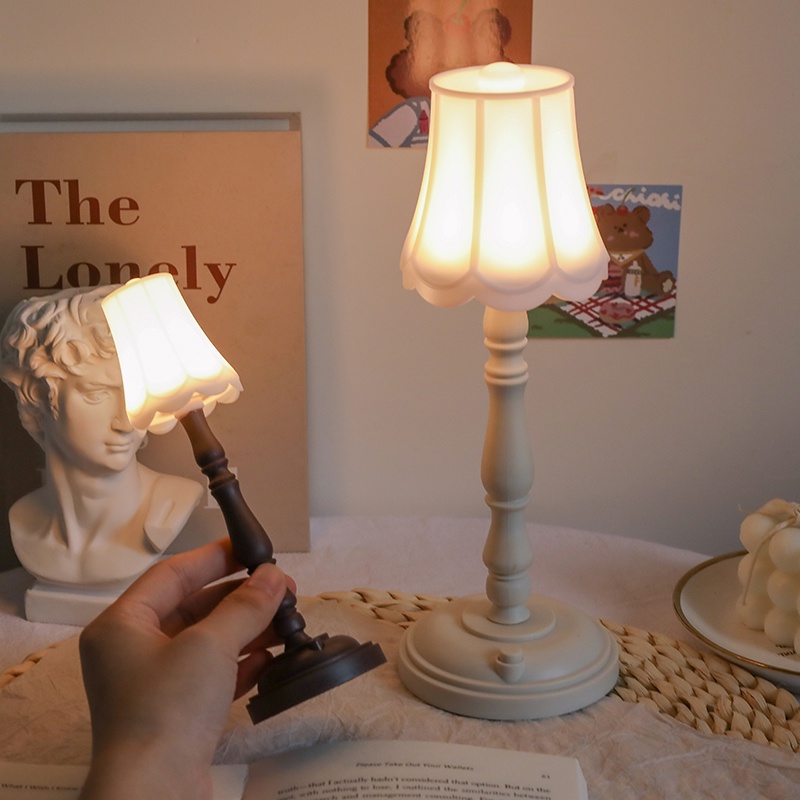 European-Style Mini Retro Small Night Lamp