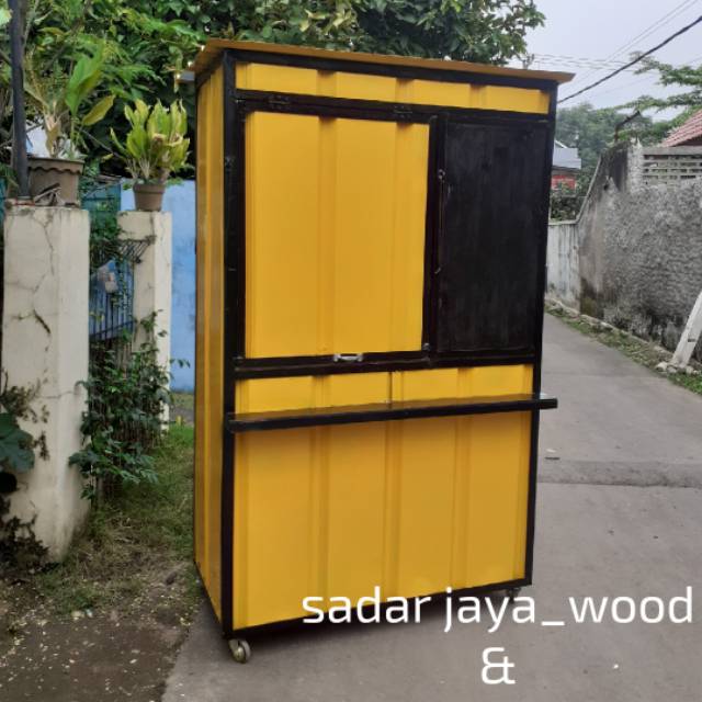 Gerobak booth usaha semi kontainer