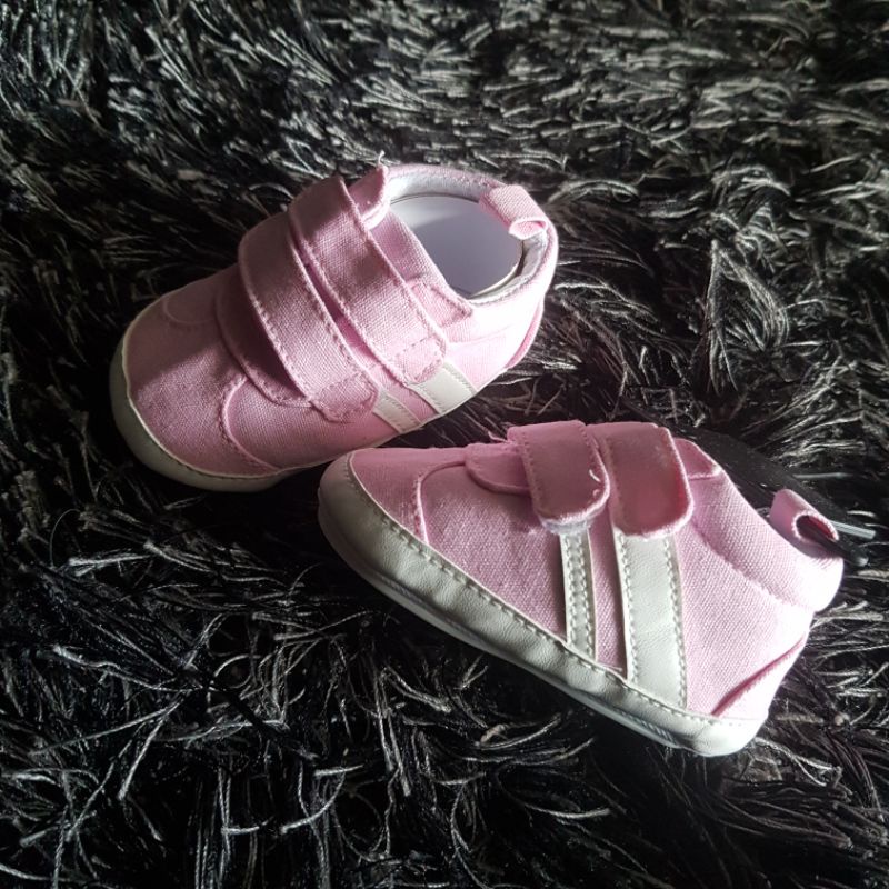 Sepatu PreWalker Baby Unisex Impor Casual Pink