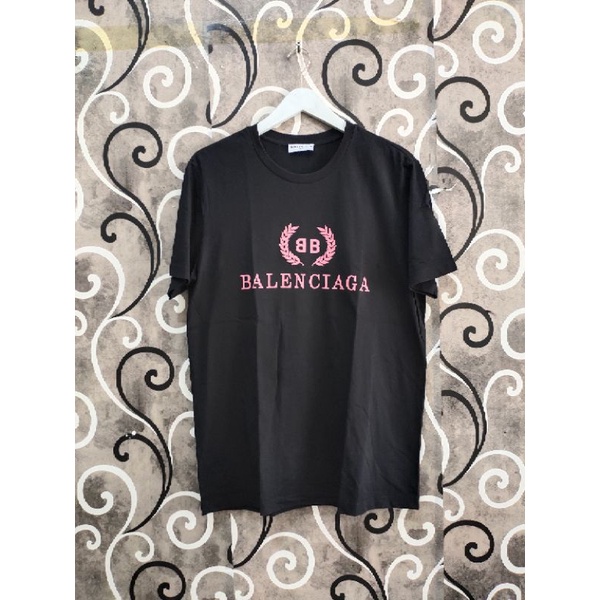 kaos balenciaga second