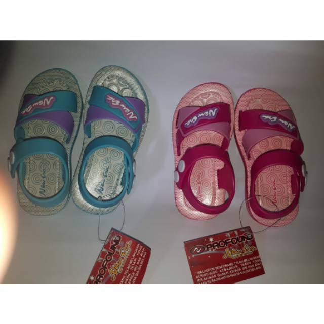 Sendal anak New Era BB/KC 2002