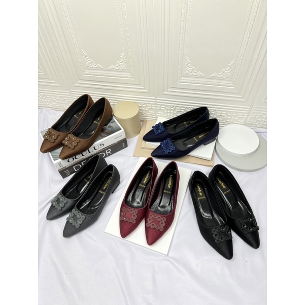 sepatu flat shoes wanita terbaru kekinian pesta LOUISDEAR sepatu flat heel 2 cm bahan satin B49