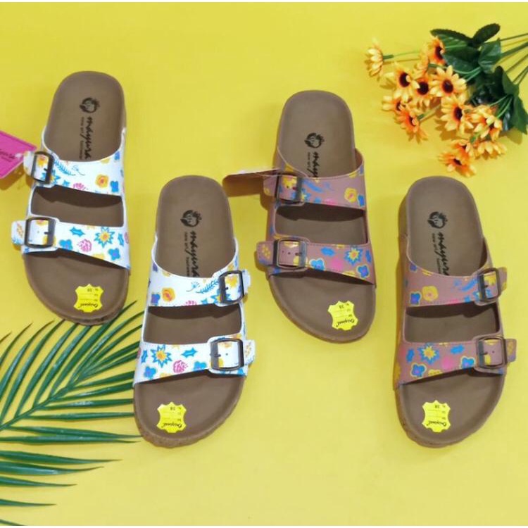 SANDAL REMAJA TERKINI/ SANDAL SELOP CARVIEL MOTIF BUNGA SAKURA