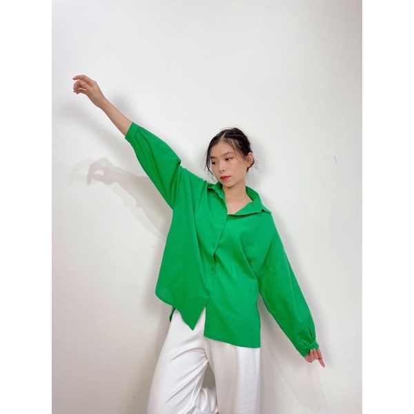 lookatmeofficial • Sofia Shirt - Kemeja Oversize Bahan Linen Crinkle - Atasan Basic Kemeja Casual