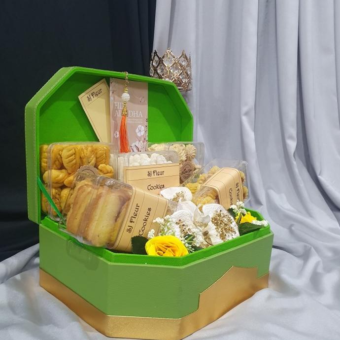 

BOX PAKET HAMPERS LEBARAN HAJI IDUL ADHA PARCEL 36 SCS543D3