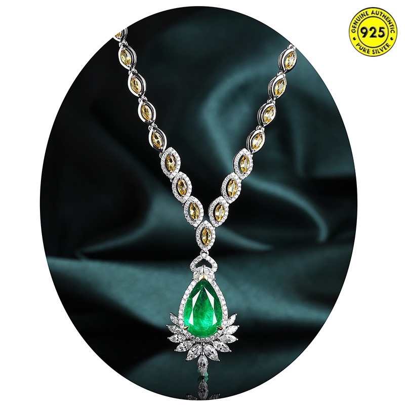 Set Kalung Rantai Dengan Liontin Batu Permata Emerald Kristal Untuk Wanita