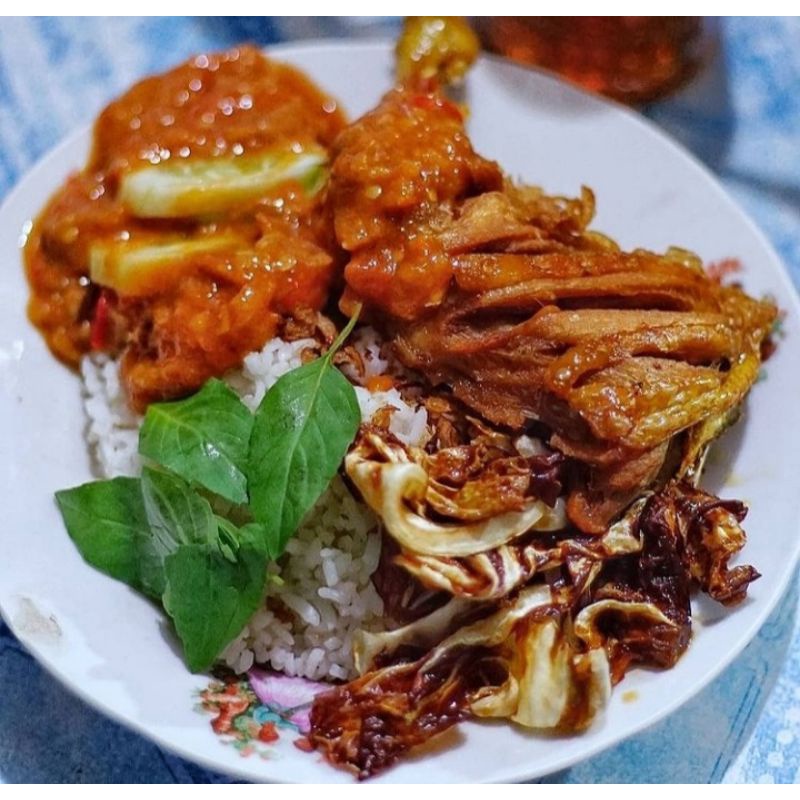 

Paket Nasi Ayam Bakar / Penyet Komplit