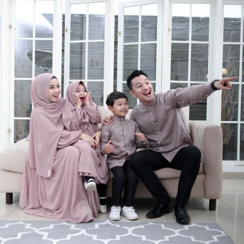 famset kala raya @almahyra kids