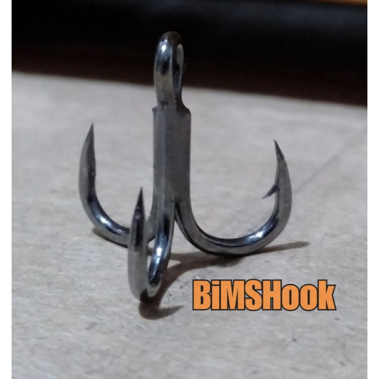 Treble Hook 4X Strong Cutting Point. (Bukan Raptor Z)-BN