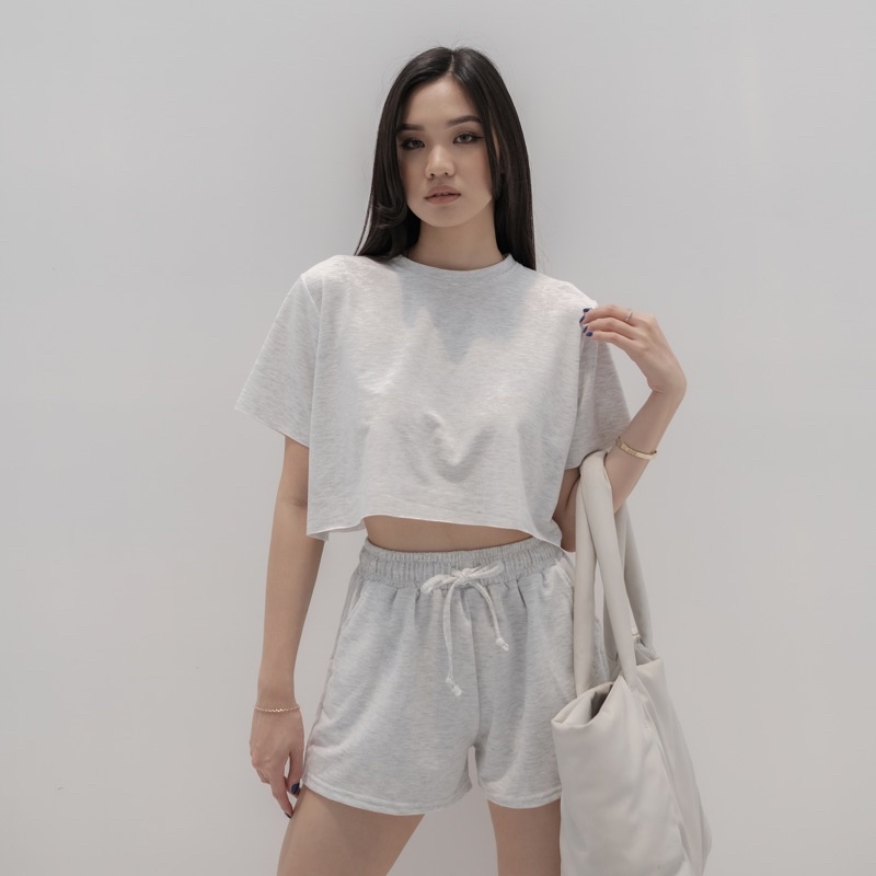 OSEYO - Hana Set (Cropped Fit)-MISTY WHITE