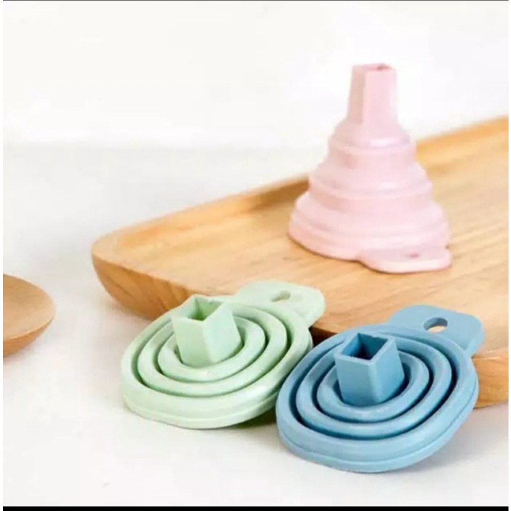 ❤️GTB❤️ Corong Air Corong Minyak Silikon Corong Air Portable Foldable Silicone Mini Funnel R378