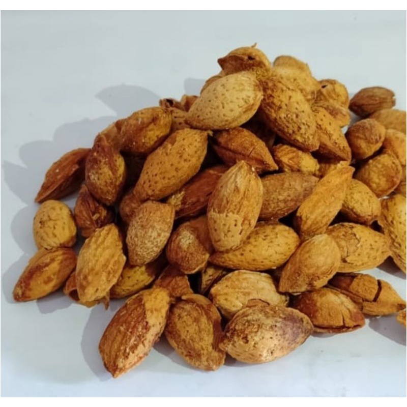 kacang almond panggang 500gr / almond roasted original