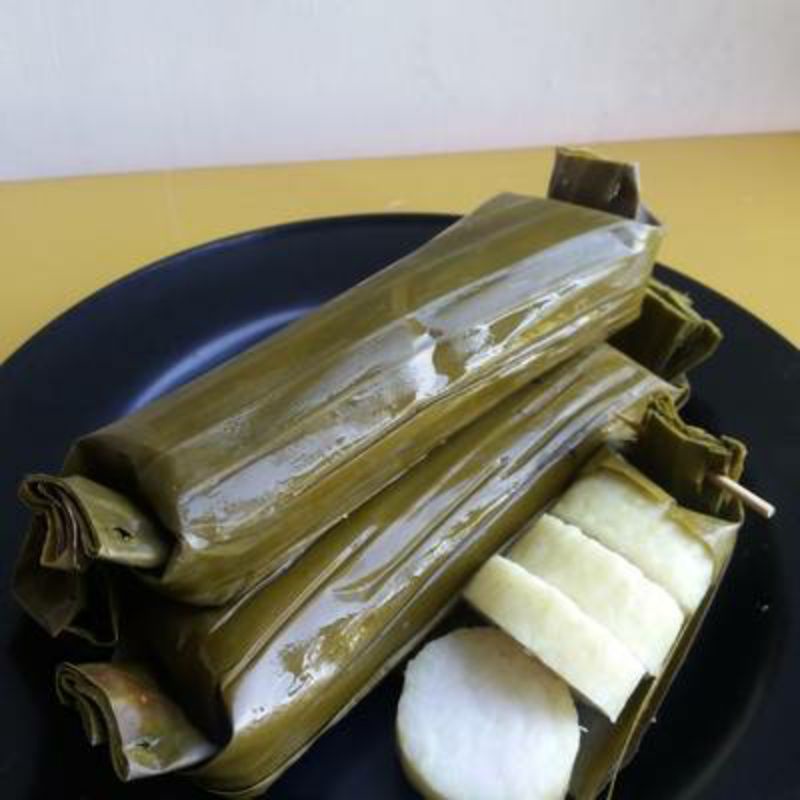 

Lontong Padat Dan kenyal Fresh Semarang Murah