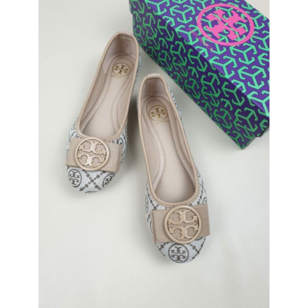 TORY BURCH YC-68-A2 Monogram Logo Ballet Flat