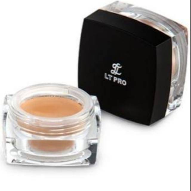 LT Pro Smooth Corrector Cream Foundation