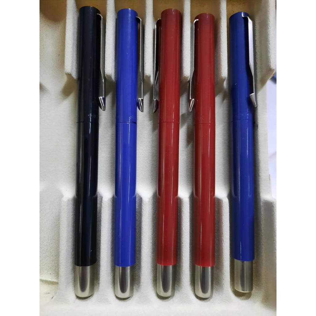 

Parker Vector 2 Standard Red Rollerball