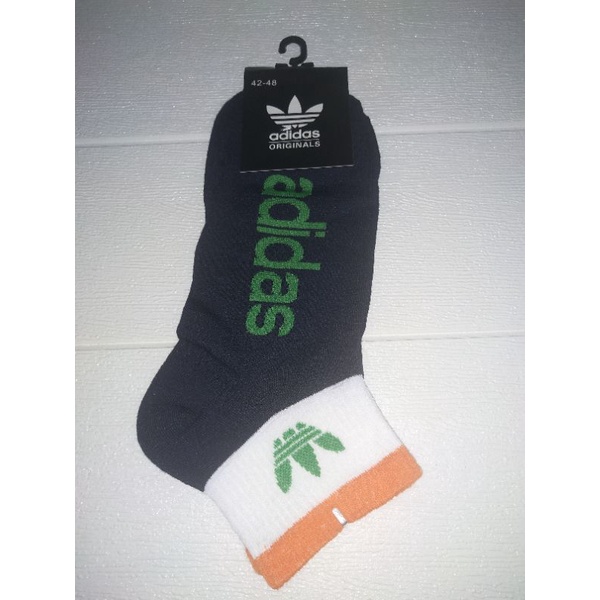 kaos kaki adidas