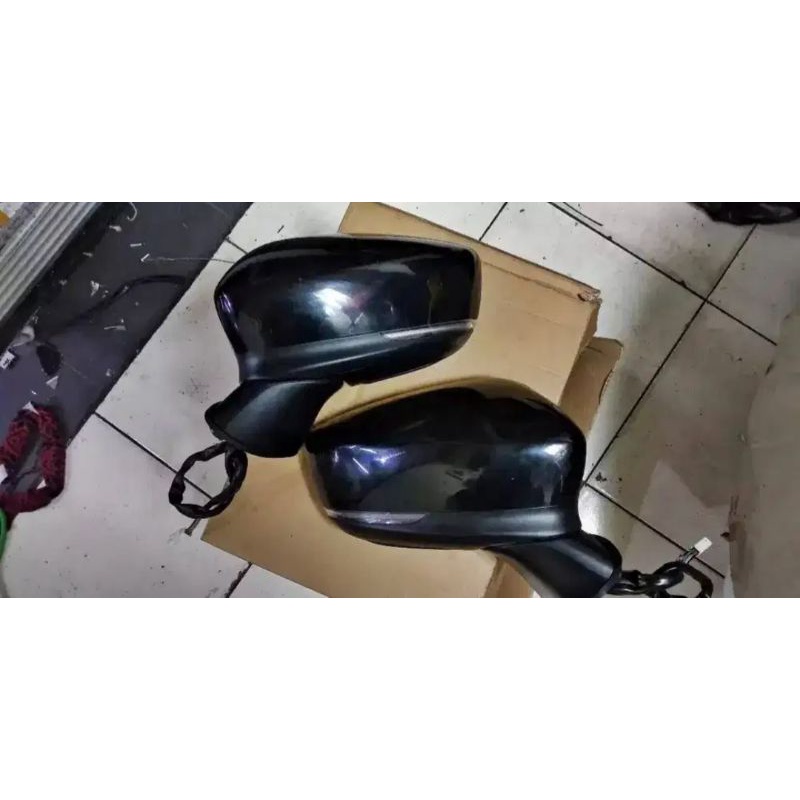 spion mazda 2 skyactiv tahun 2019 original