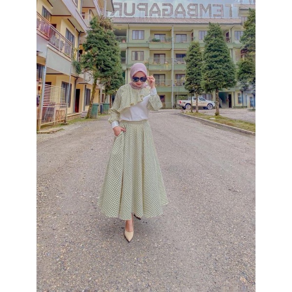 Susan Huda Haura set