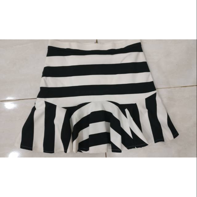 Rok garis garis