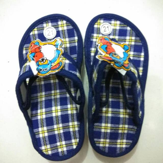 Sandal anak bunyi sandal cit cit sandal anak sepatu anak Sandal anak bunyi sandal cit cit sandal anak sepatu anak