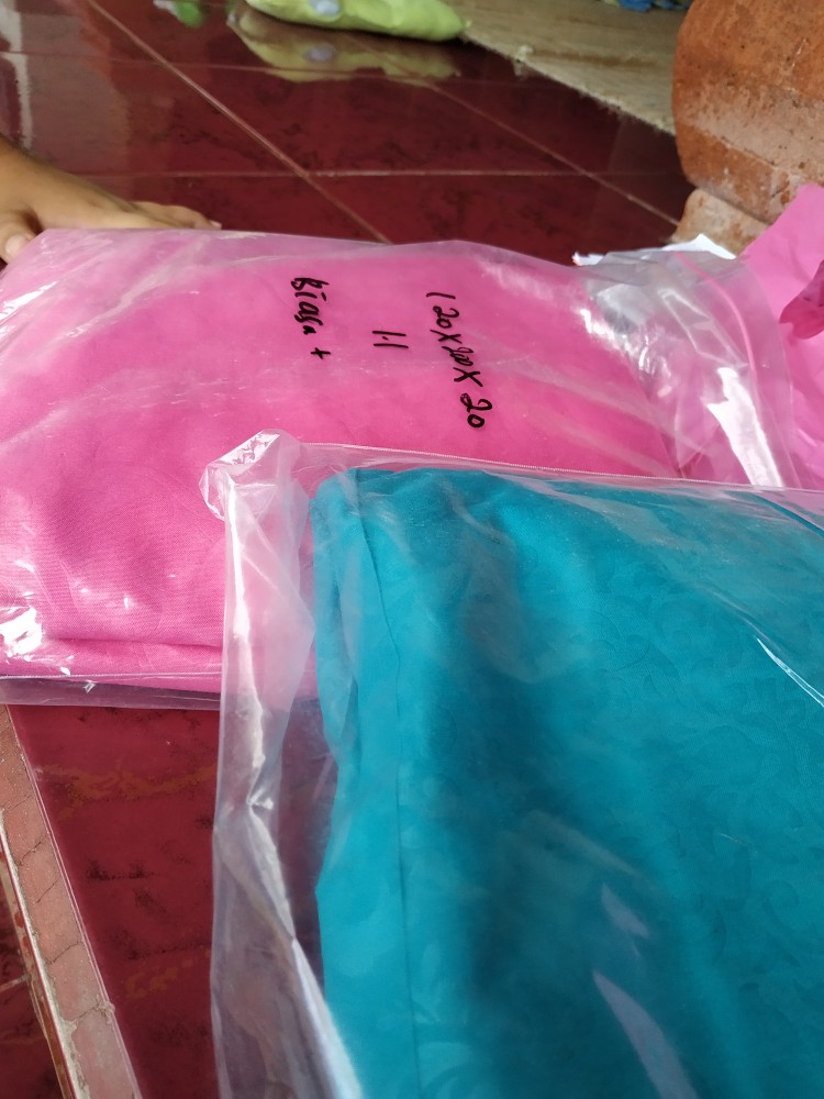 Sprei Sudut Karet Polos Emboss 120x200 ( Dobel Karet)