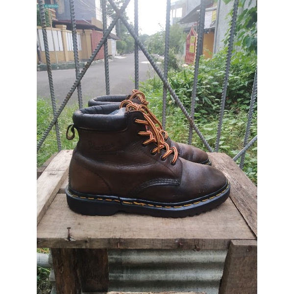 Dr martens saxon 939