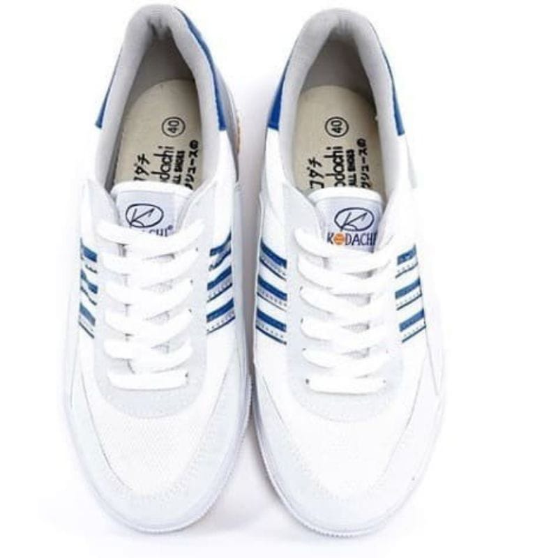 Sepatu Olahraga Kodachi