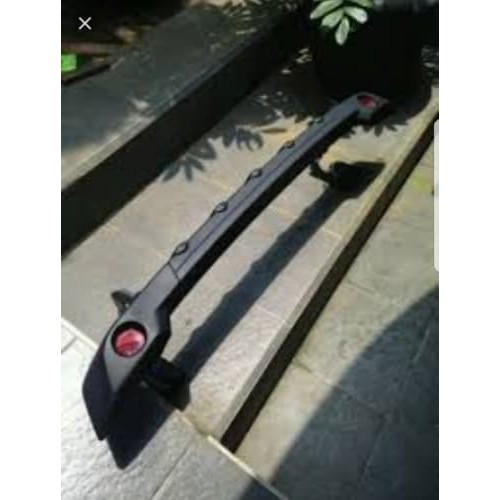 [Eksterior Mobil] Pengaman Bemper Belakang Avanza 2004-2011