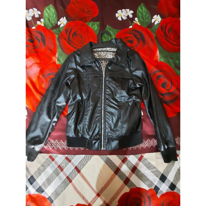 JAKET KULIT KOREA