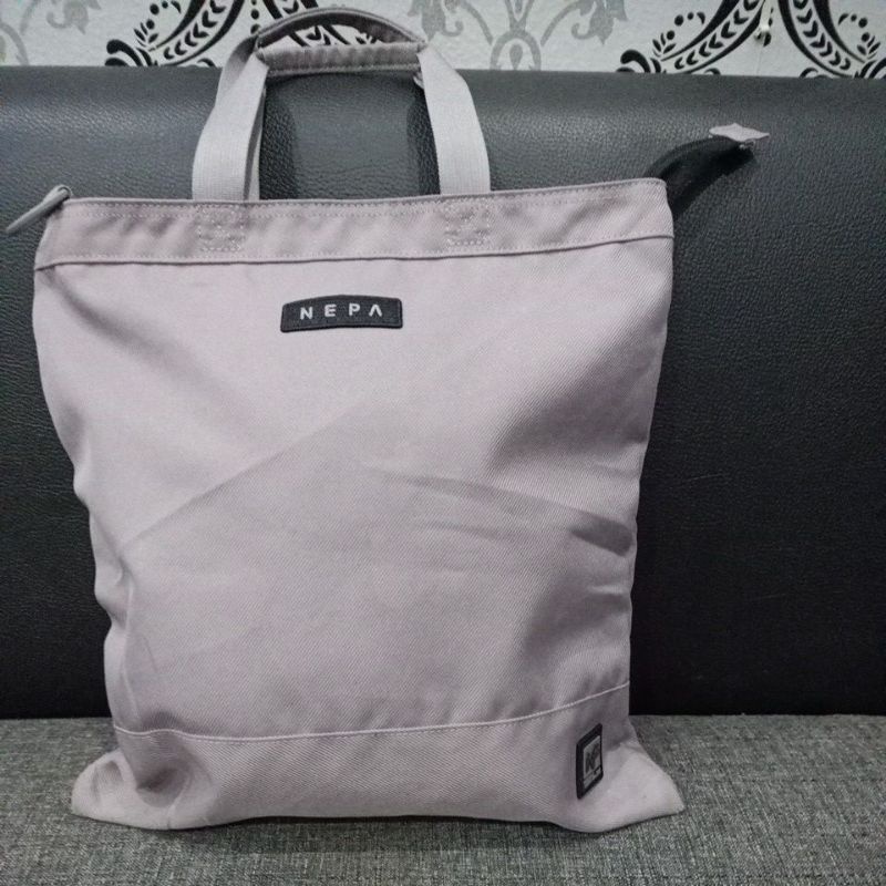 Tas preloved Nepa