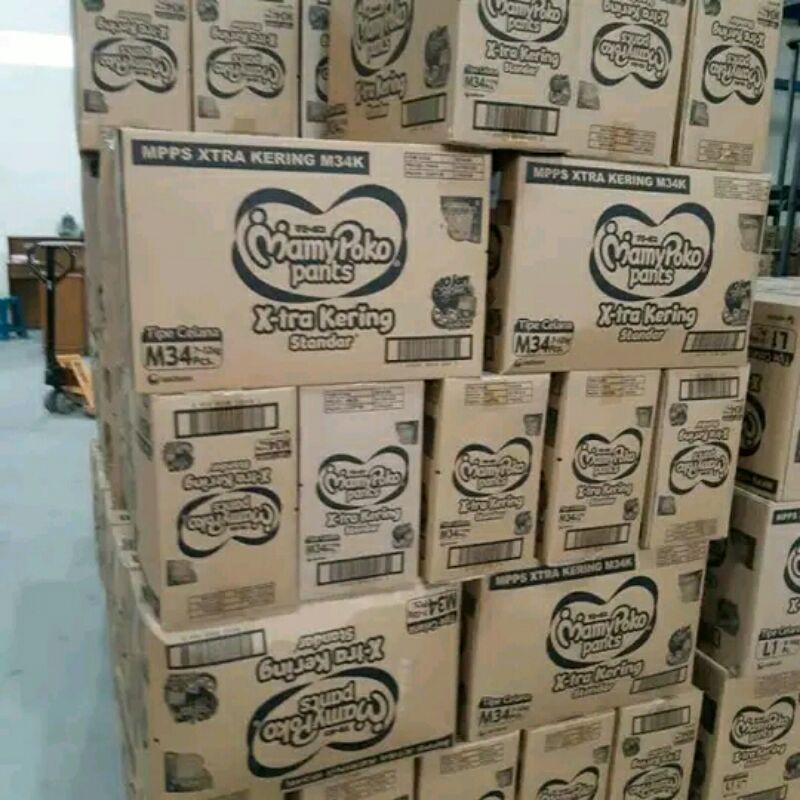 Mamypoko 1 karton isi 4 ball S40/M34/L30/XL26