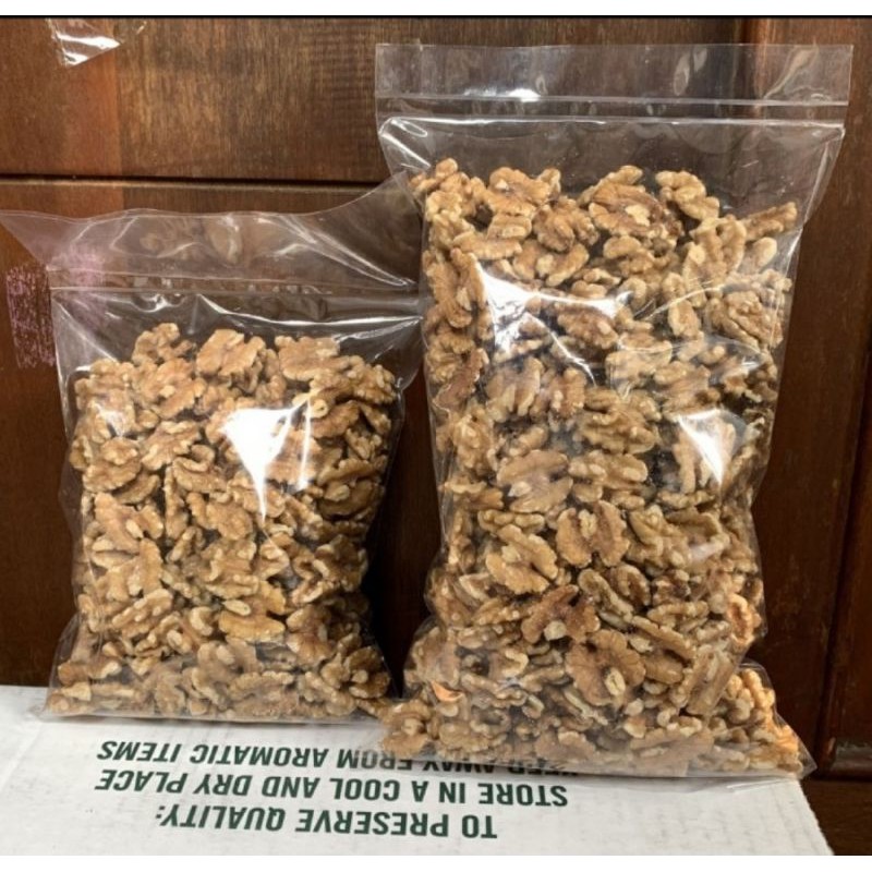 

Kacang wallnut mentah utuh organic 1kg
