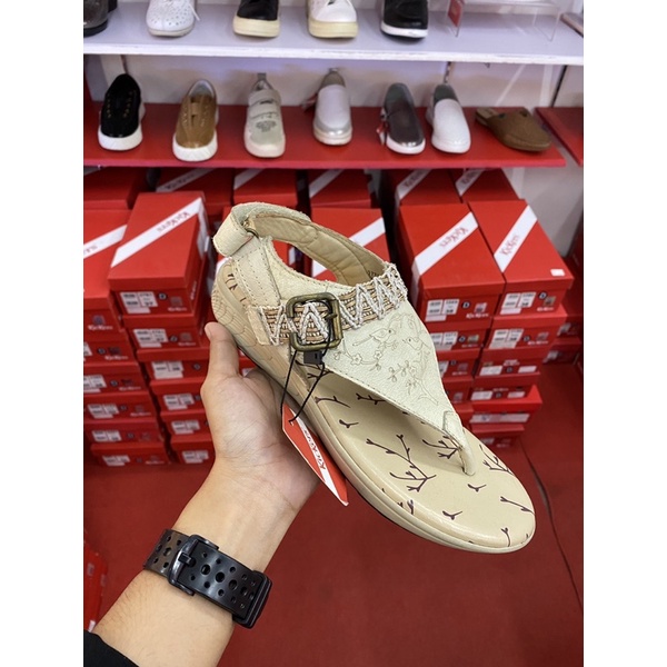 Kickers Original Sandal Sale