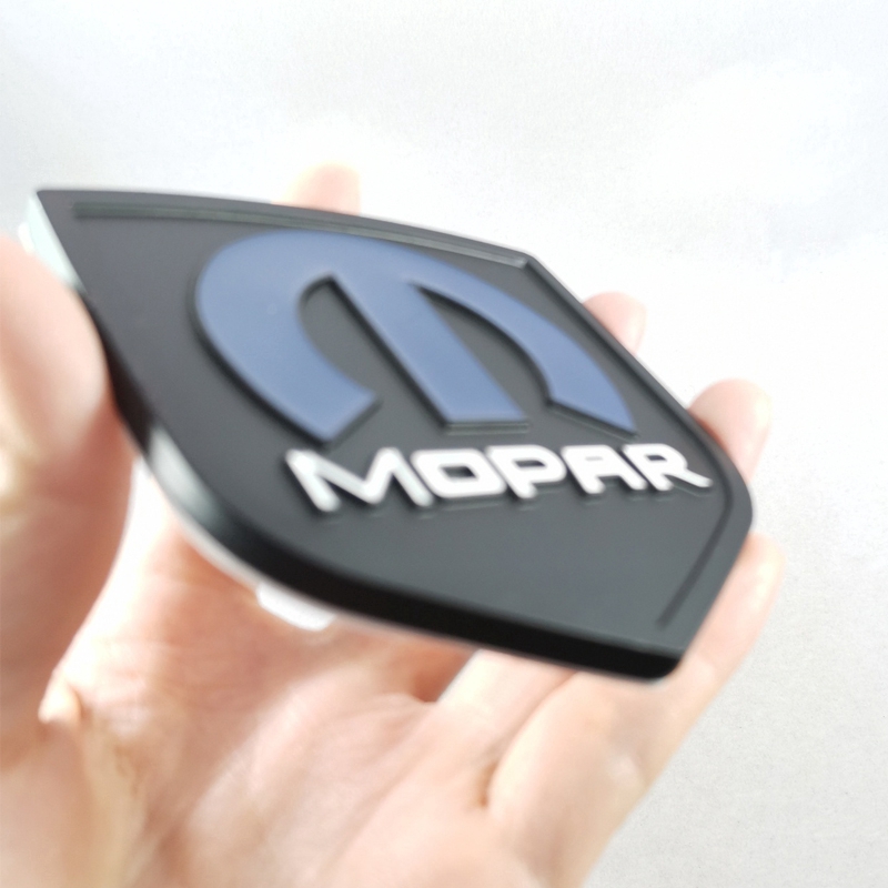 1Pc Stiker Emblem Logo Mopar Bahan Metal untuk Dekorasi Mobil Jeep