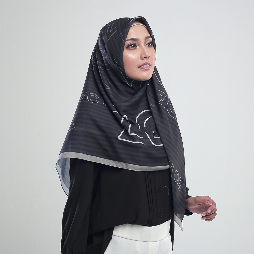 Zoya Amaica Scarf