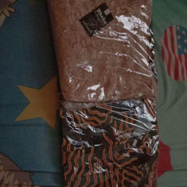 Maura Couple - Sania Ruffle Batik Couple Ori Ndoro Jowi Garansi Termurah Shopee -  Batik Modern Solo