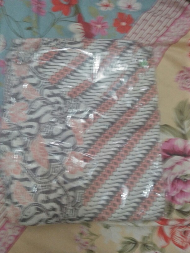 Atasan Blus Batik Wanita Modern Halus Kombinasipolos