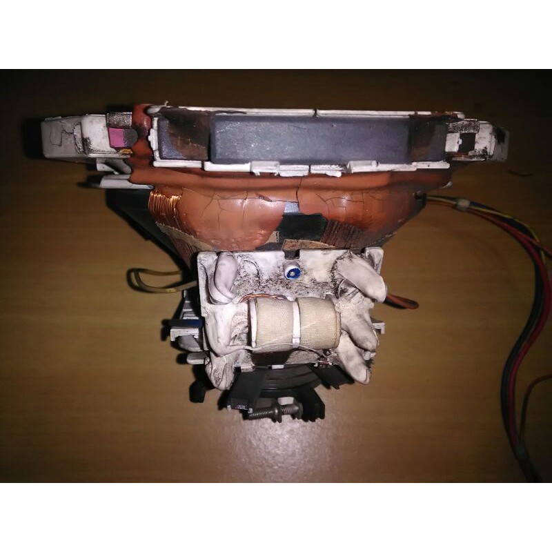 Konde yoke defleksi tv 21in Slim