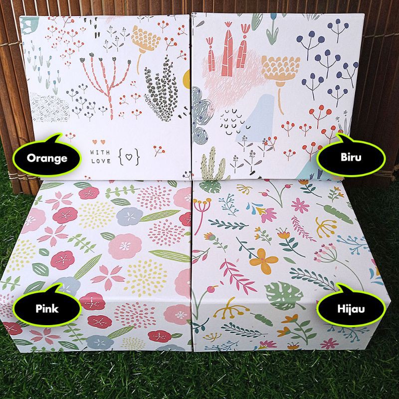 

Paper Gift Box Tebal Perekat Magnet / Kotak Kado Persegi