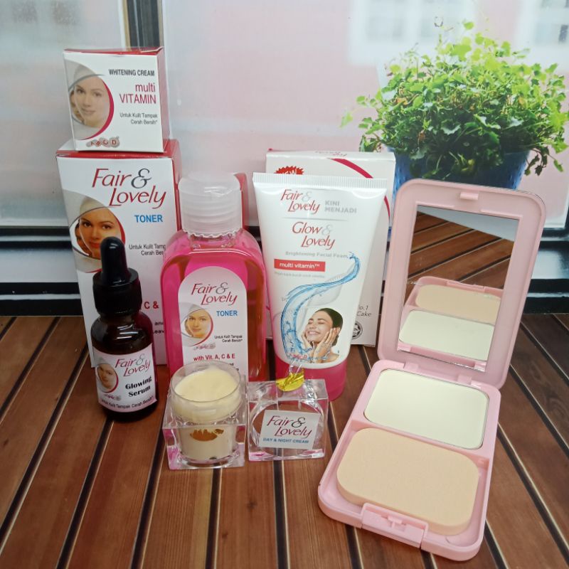 Paket Lengkap  Fair&amp;Lovely 5In1 // Glow&amp;Lovely 5In1 Cream super+bedak+ff+toner+serum