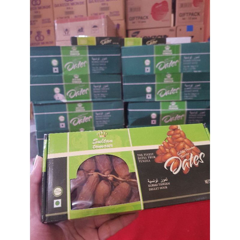 

Kurma Tunisia Tangkai