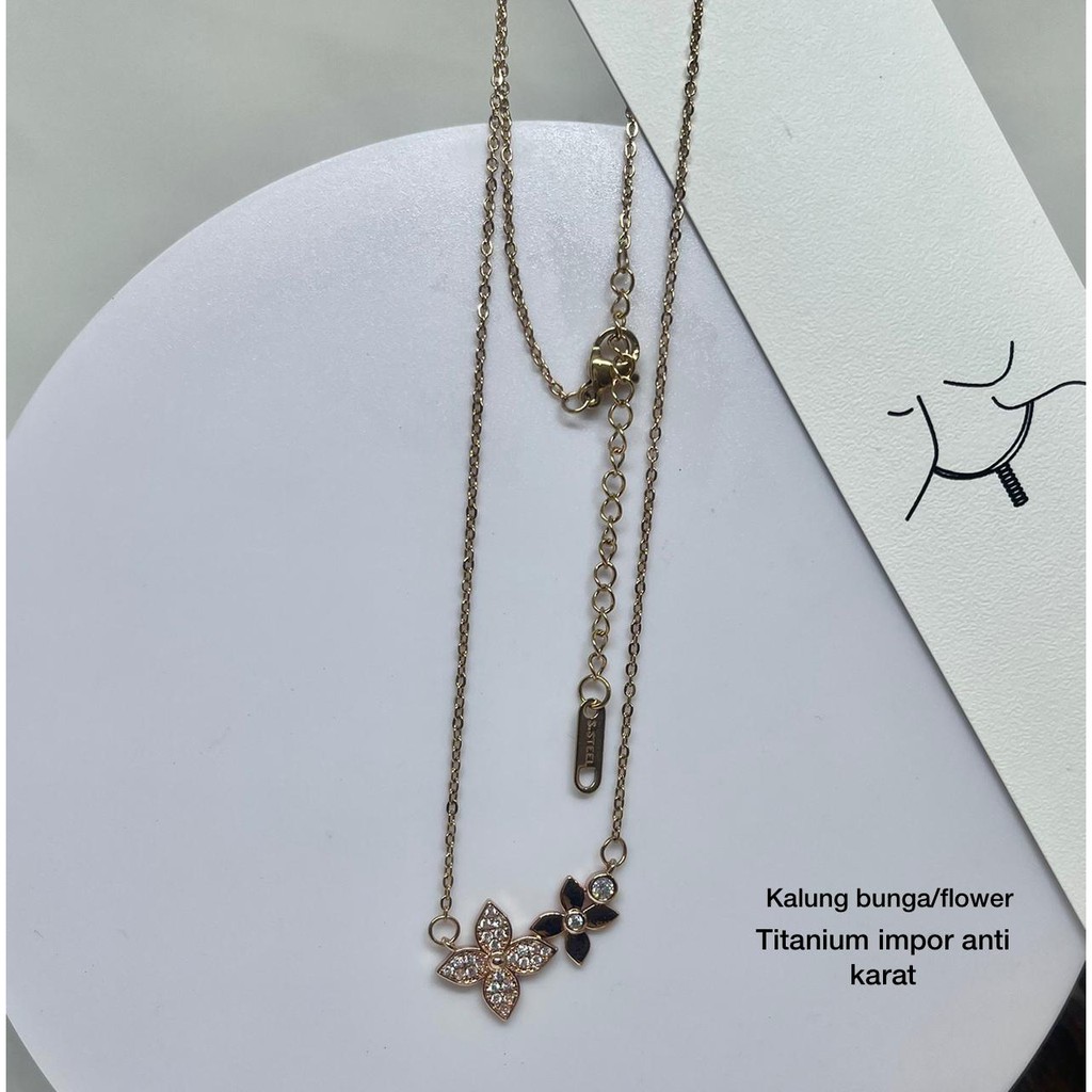 COD! kalung titanium anti karat/ kalung bunga / kalung flower import