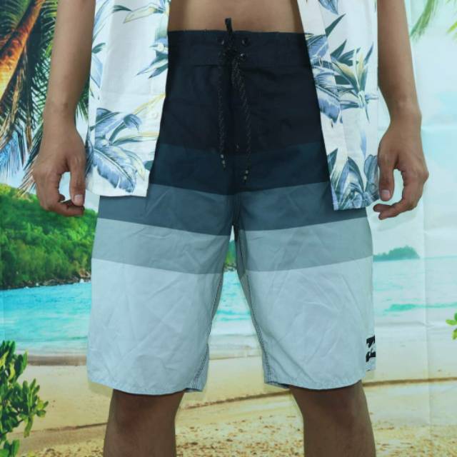 Billabong boardshorts